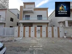 Luxurious finishes / Modern design / Prime location close to services / Spacious area / Flexible pay