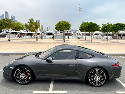 Porsche 911 Carrera S, 2015, GCC specs