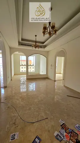 غرفتين وصاله مع مجلس تانى ساكن مساحه كبيره مع خزاين وجيم ومسبح