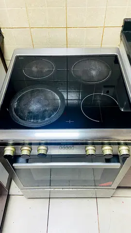 Used Electric Ceramic Hob with Oven - Good Working Condition