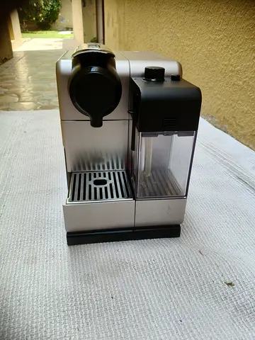 Used Nespresso Espresso Machine with Milk Frother - Silver