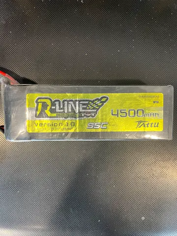 Tattu R-Line 4500mAh 6S 95C Lipo Battery Pack With AS150 Plug