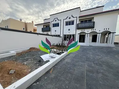 Renovated 3 Bed Villas for Rent in Umm Suqeim 2 With Private Pool