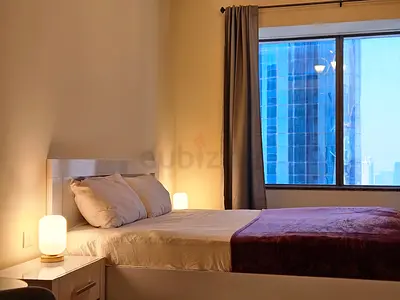 Stunning female room DIFC