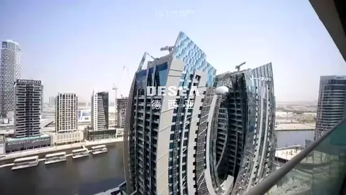 Vacant | Prime Location | Canal Views