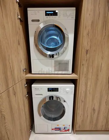 Model Miele W1T1 Separate Washer Dryer 8 + 8 kg