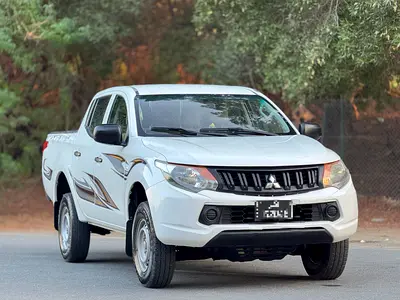 Mitsubishi L200 4x4 Diesel 2016 - GCC Specs