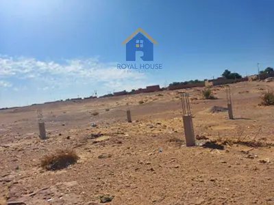 فرصة استثمارية مميزة لامتلاك أرض في موقع واعد بالشارقة – البليدة 3