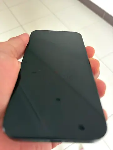 iPhone 16e [Needs Repair]