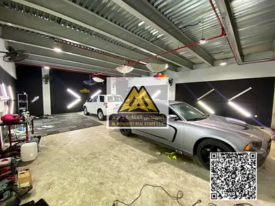 فرصة استثمارية للبيع في عجمان الجرف مغسلة وتلميع سيارات في موقع حيوي بالقرب من سوق السيارات مع حركة عالية ومستمرّة