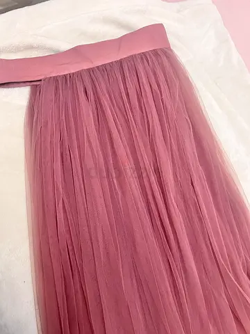 Dusty Rose Tulle wrap Skirt - New - aed 5 only (size small to medium)