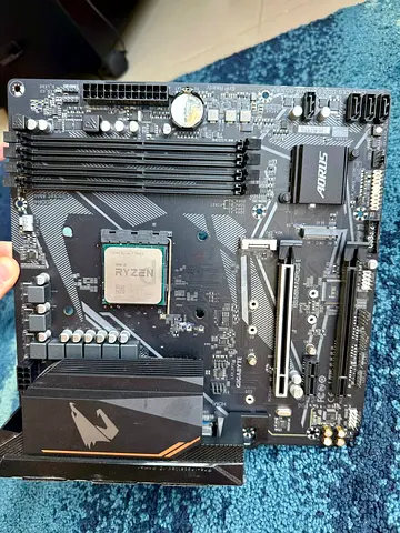 Auros B550M with Ryzen 5 5800x