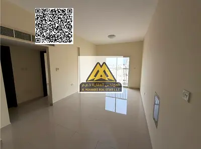 شقة غرفة وصالة للإيجار السنوي في النعيمية 3 عجمان، تتميز بمساحات واسعة وبلكونة وتكييف مركزي، في موقع حيوي خلف السفير ومقابل الشارقة، قريبة من جميع الخ