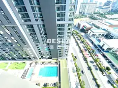 UNFURNISHED - HIGH FLOOR - READY TO MOVE IN