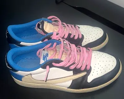 Travis Scott x Fragment Air Jordan 1 Low OG SP   US size 9