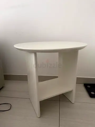 White Modern Side Table - Urban Loft Style (60x60cm)