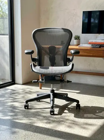 Herman Miller Remastered used like new for sale