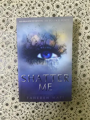 first 3 shatter me books! (shatter me, unravel me, ignite me)