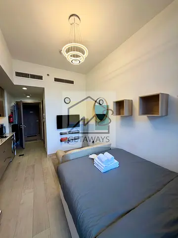 No Comission | Stunning Chic Studio at Azizi 1 | All Bills Included