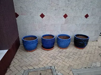 Set of 4 Large Blue Ceramic Plant Pots (Indoor/Outdoor)