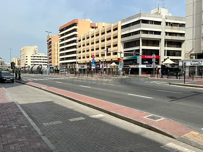 LUXURY BED SPACE FOR RENT IN BUR DUBAI