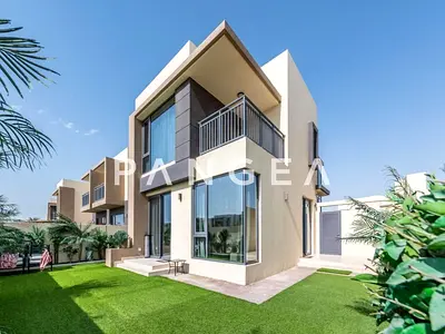 Single Row | Vacant | Landscaped