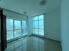 A distinctive apartment with a sea view, available for annual rent, consisting of 3 rooms and a livi