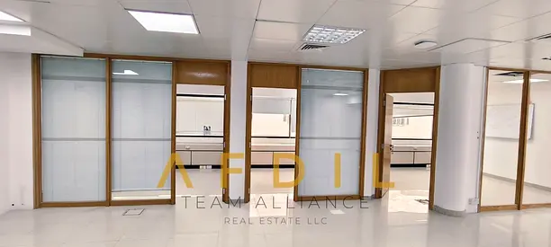 PREMIUM OFFICE SPACE | NO UTILITY HASSLE | PRIME BUSINESS LOCATION