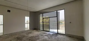Villa for rent in Salma, Shanter area. First occupancy, clean finishes.