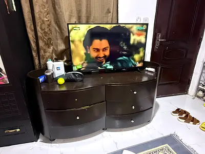 TV Desk/Table