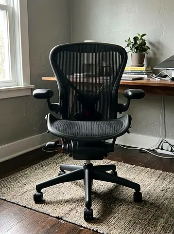 Hermanmiller aeron chair