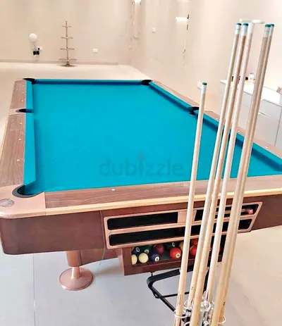 9 feet Marbal top base, return ball professional pool billirds table is for sale