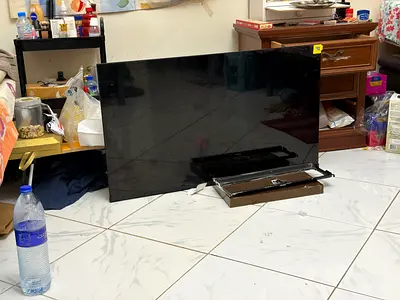 Hi Sense 42 inch hd tv
