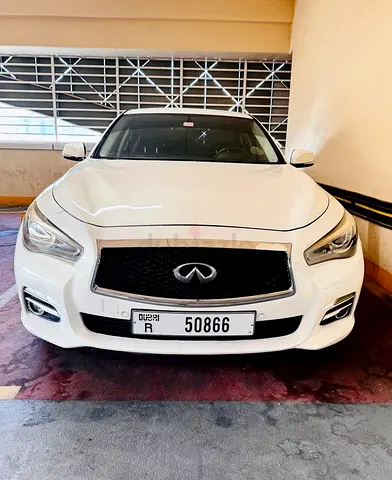 Urgent Sale - Luxurious Infiniti Q50 - Affordable Price