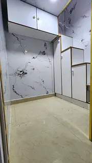 Loft Partition Near Sharaf DG and Ghubaiba Metro Stations