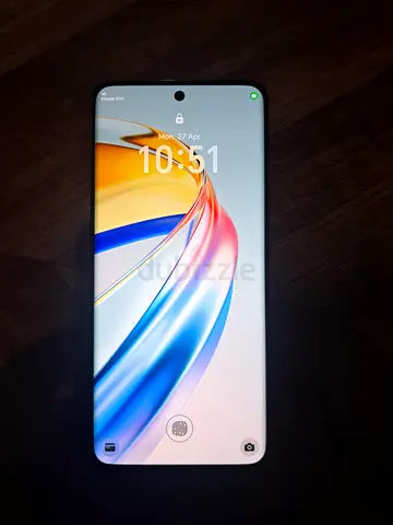 Honer x9 B Plus dual Sim  - Good working condition, unlocked .. box and charge