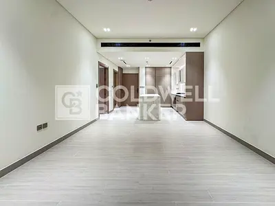 Vacant | Spacious | Pool and Park View