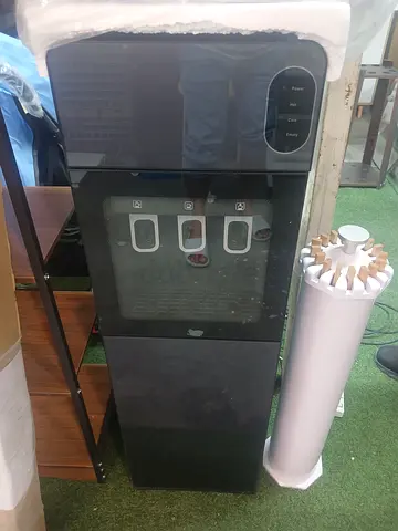 Water dispenser