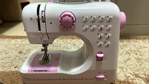 Compact Portable Sewing Machine - Light Pink, excellent Condition