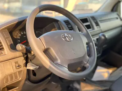 2026 Toyota HIACE 照片 5