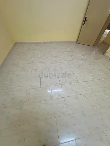 *Executive Bachelor Bed Space*

Location : Behind Mysaloon Lulu.Sharjah.