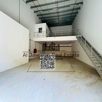 للإيجار السنوي مستودع مع ميزانين في عجمان الصناعية 1 كود العقار 3184 فرصة مميزة لاستئجار مستودع مع ميزانين في موقع استراتيجي داخل منطقة عجمان الصناعيه