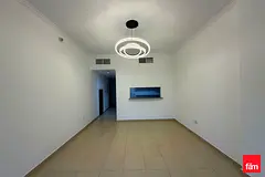 Near Metro I High Floor I Vacant