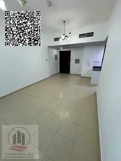 Two-bedroom apartment with living room for sale in City Towers with parking