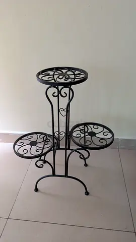 Plant stand