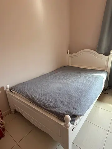 Full bedroom with Bed side table, two Drawers Dressers in Good Condition
