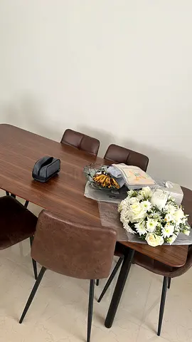 Dining set