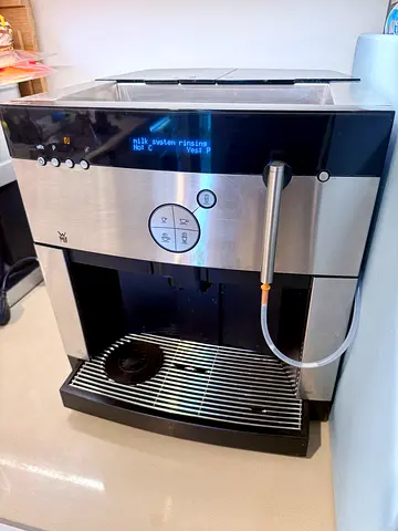 Built-in Bean-to-Cup Coffee Machine (Milk Frother) - Stainless Steel