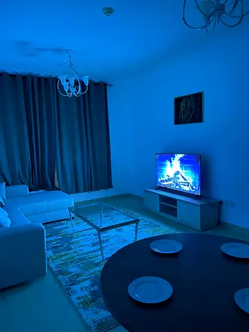 One bedroom and living room in Jasmine Towers with parking, all bills included