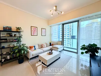 CORNER SPACIOUS 1BD | FULLY FURNISHED | ROOM WITH BALCONY